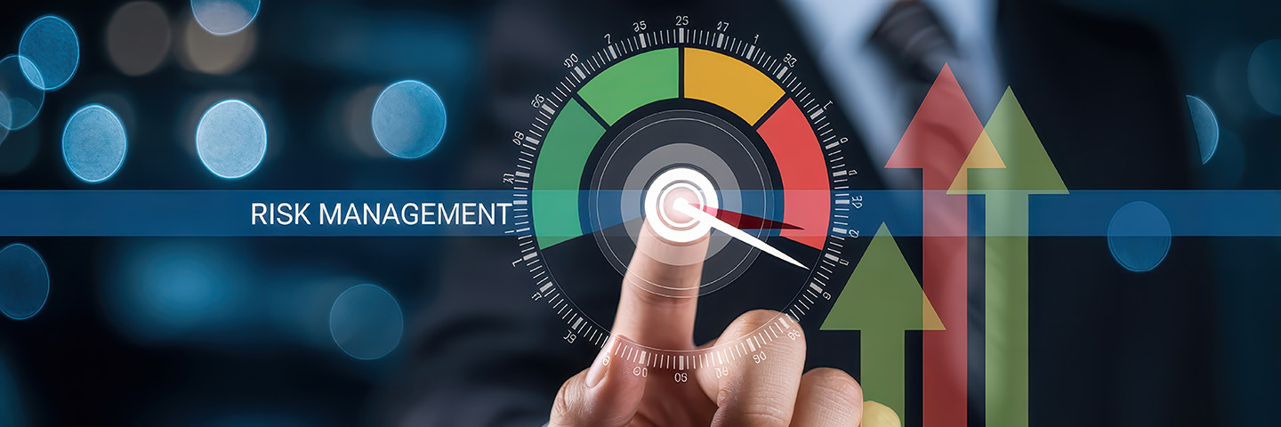 Credit risk manager monitoring dashboards